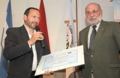 Foto de la galería: VI. Edición, Reconocimientos a Profesionales- 2011