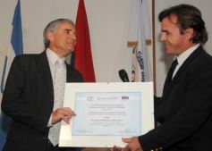 Foto de la galería: VI. Edición, Reconocimientos a Profesionales- 2011