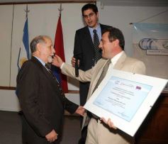 Foto de la galería: VI. Edición, Reconocimientos a Profesionales- 2011