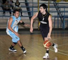 Foto de la galería: Racing 68-Coati 80