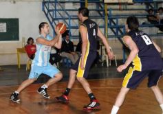 Foto de la galería: Racing 68-Coati 80