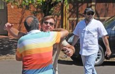 Foto de la galería: Ricardo Montaner, visita a Verónica y Carlos Nosiglia de Posadas