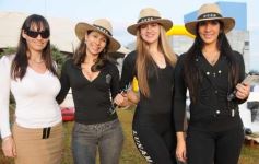 Foto de la galería: Finde...Día y noche