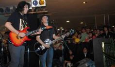 Foto de la galería: Los Enanitos Verdes en Casino Club