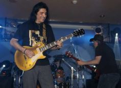 Foto de la galería: Los Enanitos Verdes en Casino Club