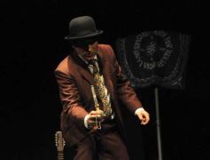 Foto de la galería: Teatro, El País en el País