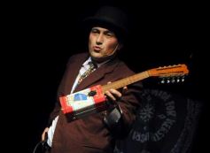 Foto de la galería: Teatro, El País en el País