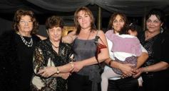 Foto de la galería: Rosa Esther en salon Lucrecia