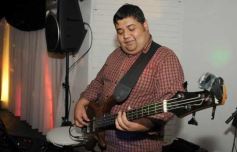 Foto de la galería: Rosa Esther en salon Lucrecia