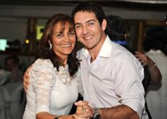 Foto de la galería: Rosa Esther en salon Lucrecia