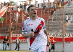 Sixto Fotografías. Deportes. Torneo Regional Federal Amateur - Guaraní 2 - Mandiyú 1