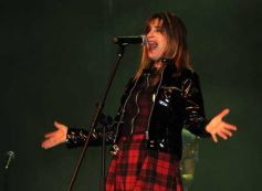 Sixto Fotografías. Sociedad. Recitales - Fabiana Cantilo