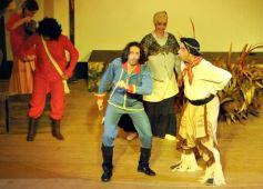 Sixto Fotografías. Sociedad. Centro del Conocimiento - Teatro:Interesante Maipu