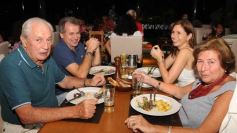 Sixto Fotografías. Sociedad. Varios - Viernes en la Costanera