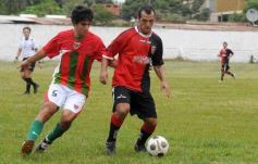 Sixto Fotografías. Deportes. Argentino C - Brown 4-Rosamonte 1
