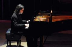 Sixto Fotografías. Sociedad. Centro del Conocimiento - Horacio Lavandera, Concierto en Misiones