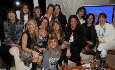 Sixto Fotografías. Sociedad. Cumpleaños - Cristina Laszeski, con amigas