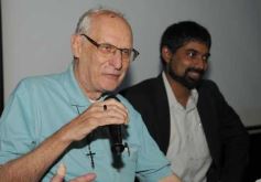 Foto de la galería: Joaquin Piña, presenta su 3er. Libro