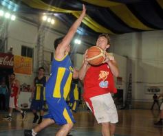 Foto de la galería: Mitre 59-Tokio 80, Campeón