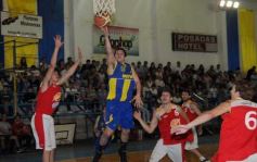 Foto de la galería: Mitre 59-Tokio 80, Campeón