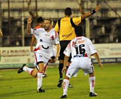 Foto de la galería: Brown 1-Guaraní 2