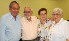 Foto de la galería: Los 80, de Chiquitín Daviña, con Familiares y amigos