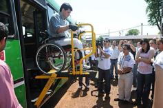 Foto de la galería: Tipoka S.A., presenta unidades con rampas para discapasitados