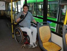 Foto de la galería: Tipoka S.A., presenta unidades con rampas para discapasitados