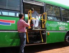 Foto de la galería: Tipoka S.A., presenta unidades con rampas para discapasitados