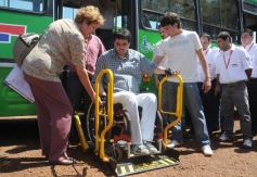 Foto de la galería: Tipoka S.A., presenta unidades con rampas para discapasitados