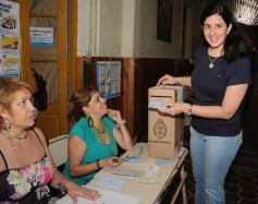 Sixto Fotografías. Sociedad. Elecciones - Recorrida por Posadas