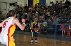 Foto de la galería: Mitre 64-Tokio 70