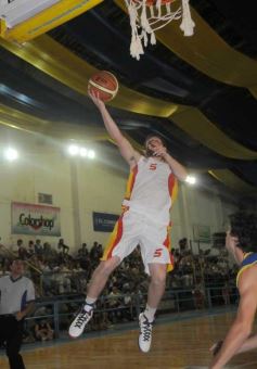 Foto de la galería: Mitre 64-Tokio 70