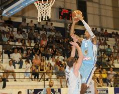 Sixto Fotografías. Deportes. TNA - O.T.C 88-Tucuman B. 69