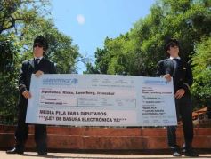 Foto de la galería: Campaña por la Ley: Basura Electrónica