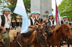 Sixto Fotografías. Sociedad. Desfiles - Día de la Tradición en Posadas
