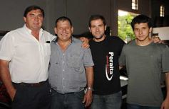 Sixto Fotografías. Sociedad. Varios - Peugeot Uruguay, entre amigos