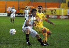 Sixto Fotografías. Deportes. Torneo Federal A - Crucero 3-Libertad 1
