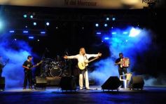 Foto de la galería: Última noche del Festival Nacional de la Música del Litoral