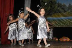 Foto de la galería: Jardín de Infantes del Colegio Del Carmen: Acto y show del fin de clases