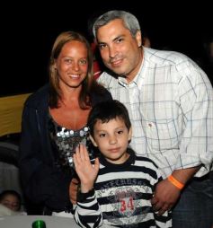 Foto de la galería: Inaguración temporada de pileta 2011 del Club Crucero del Norte