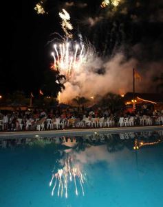 Foto de la galería: Inaguración temporada de pileta 2011 del Club Crucero del Norte