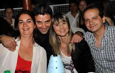 Foto de la galería: Inaguración temporada de pileta 2011 del Club Crucero del Norte