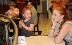 Foto de la galería: Posadas Plaza Shopping, recibe la Navidad en su mes aniversario