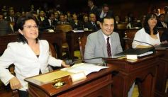 Foto de la galería: Cambios de Autoridades