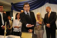 Foto de la galería: Asumen Funcionarios