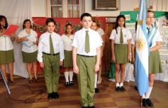 Foto de la galería: Escuela Nro. 3 de Posadas, acto fin de clases