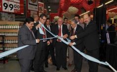 Foto de la galería: Apertura del hipermayorista Makro en Posadas