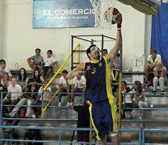 Foto de la galería: Mitre 68-Tokio 78