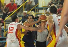 Foto de la galería: Mitre 68-Tokio 78